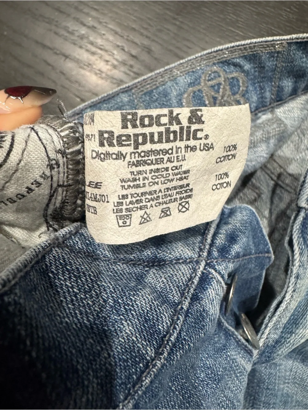 Rock & Republic Light Blue Embroidered Back Pocket Bootcut Jeans